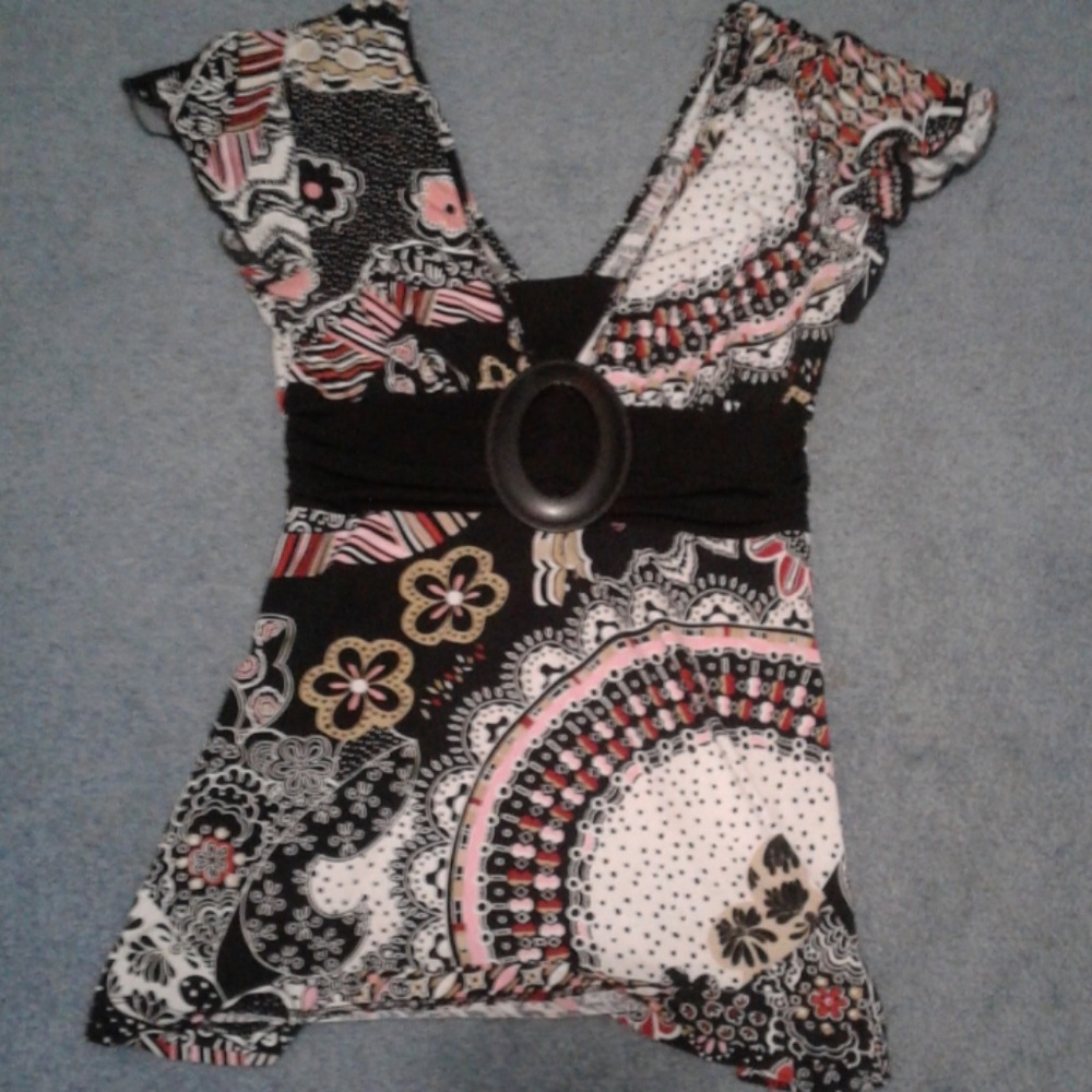Multi colored fitted blous